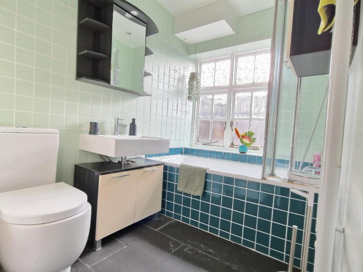 1 Bed- Flat In Kings Cross Lejlighed London Eksteriør billede